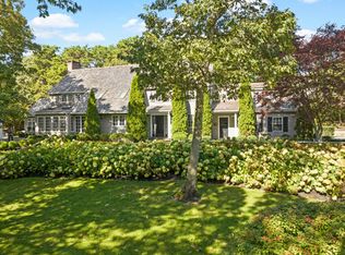 12 Plantingfield Wood Cir, Edgartown, MA 02539