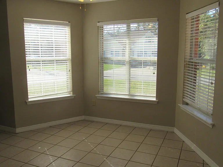 1700 Lake Mars Ave — Photo 6