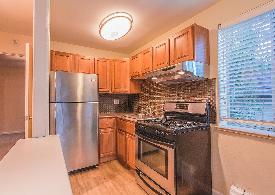 1st image of 1260 N Logan St #1260-302