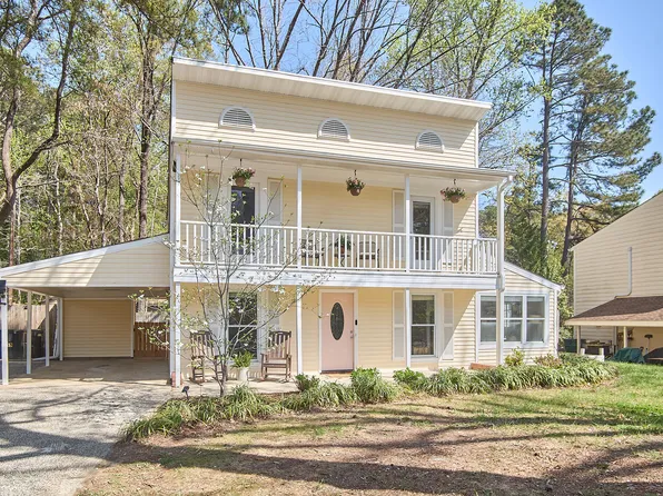 2102 Strebor St, Durham, NC 27705