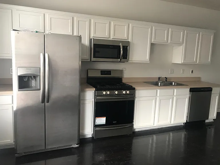 7629 Woodward Ave #7629 — Photo 5