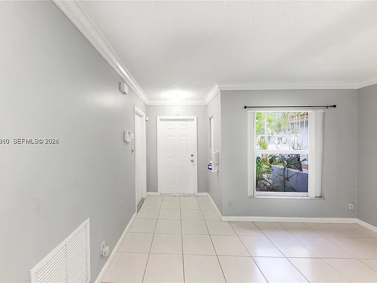 2375 NW 123rd Ave — Photo 8