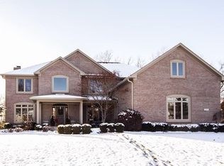 2428 Forest Hills Blvd, Greenwood, IN