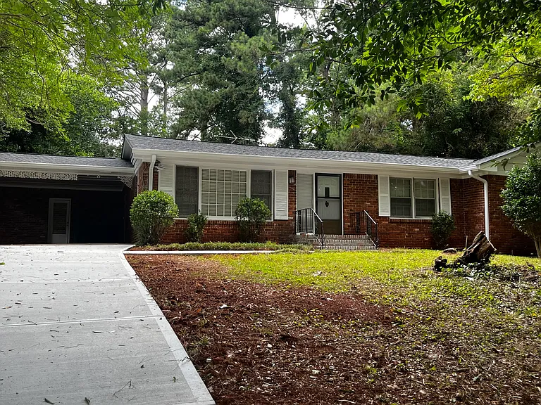 3574 Dial Dr — Photo 14