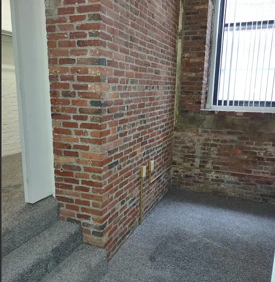 Marlboro Classic Apt & Redwood Square — Photo 103