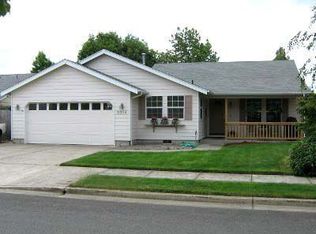 3354 Twin Elms Dr, Eugene, OR 97408