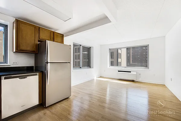 Rented by Nest Seekers International | media 3