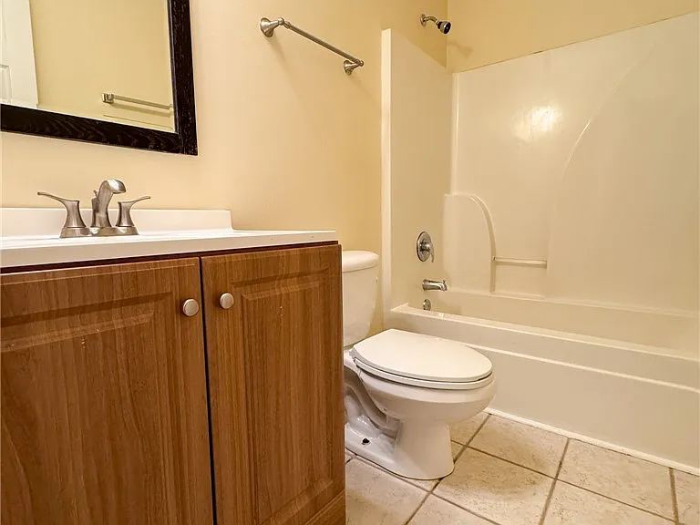 316 Ivywood Ln — Photo 14