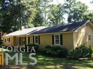 4044 Huddersfield Dr, Snellville, GA
