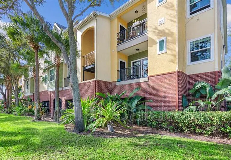 2010 E Palm Ave #15206-Y15206 — Photo 29