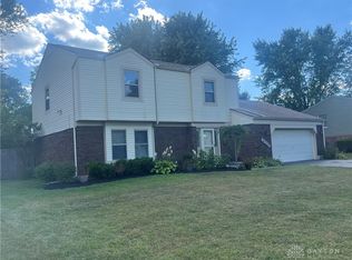 6200 Weybridge Dr, Trotwood, OH