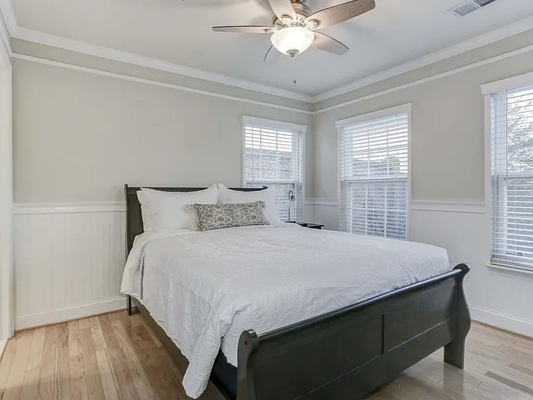 20345 Notting Hill Way — Photo 11