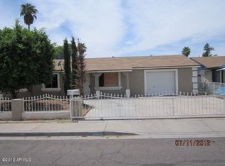 2052 N 64th Dr, Phoenix, AZ 85035