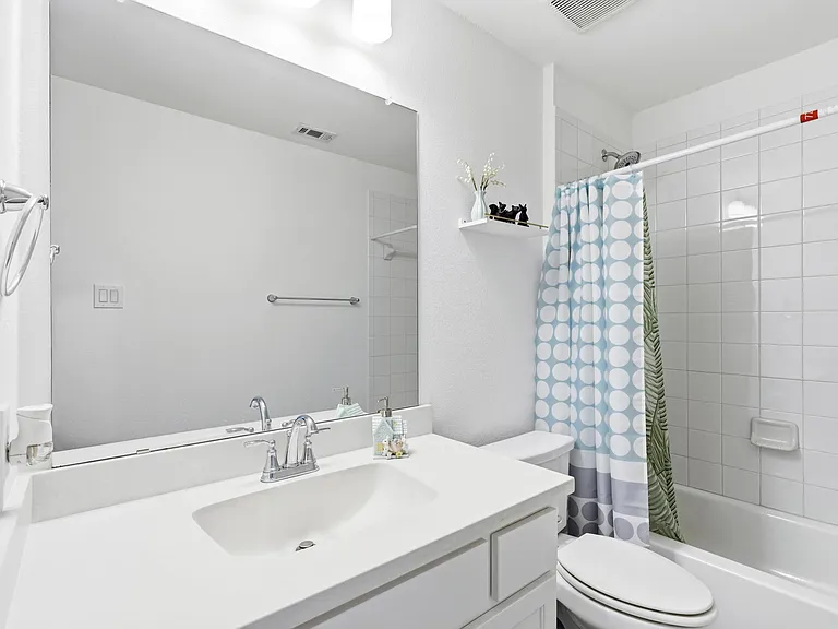 5101 Sailcloth St — Photo 32