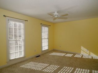 1216 Cranebridge Pl, Chapel Hill, NC 27517