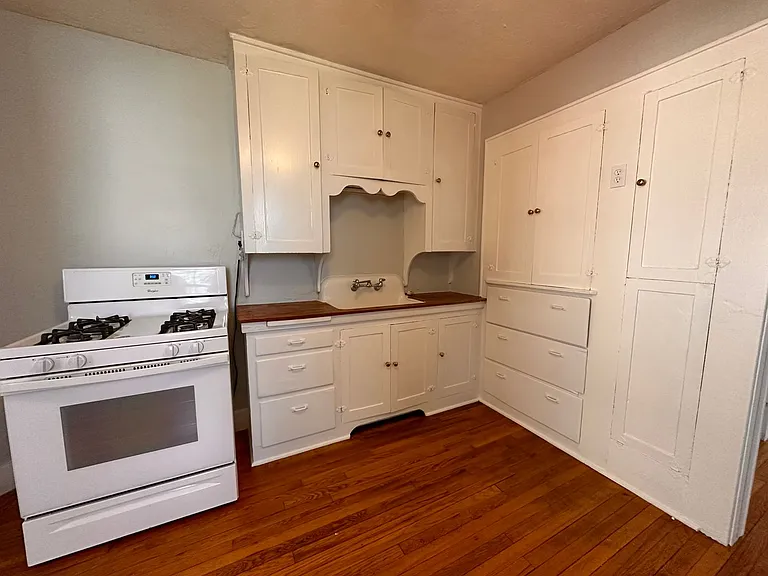 503 N Baumann Ave — Photo 9