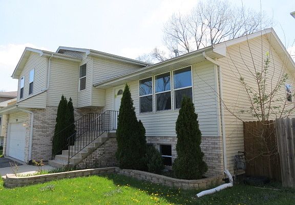 2nd image of 15736 S Saint Louis Ave