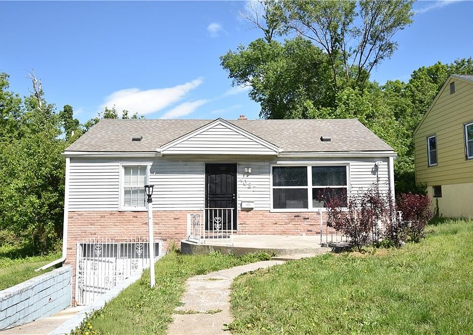 1st image of 4027 Monroe Ave
