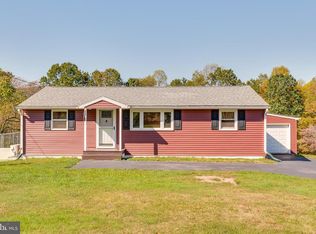Mountain Lake Rd, Hedgesville, WV 25427