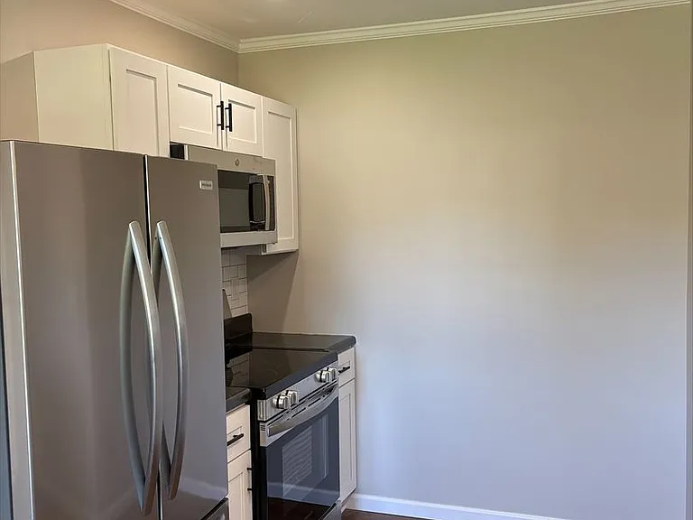 2117 Sherwood Rd — Photo 13