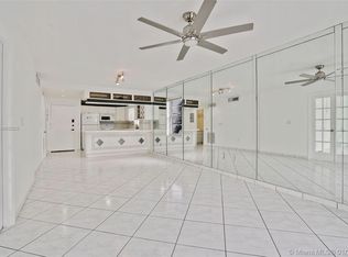 1000 Michigan Ave APT 203, Miami Beach, FL 33139