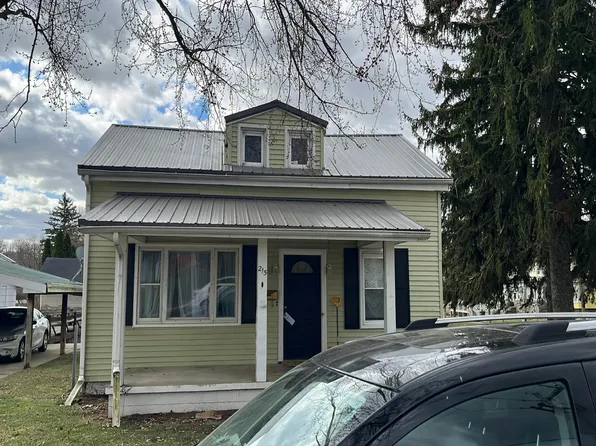 215 Fayette St, Hudson, MI 49247