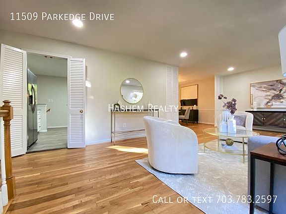4th image of 11509 Parkedge Dr