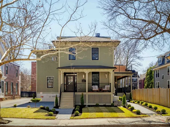 20 Wendell St #4, Cambridge, MA 02138