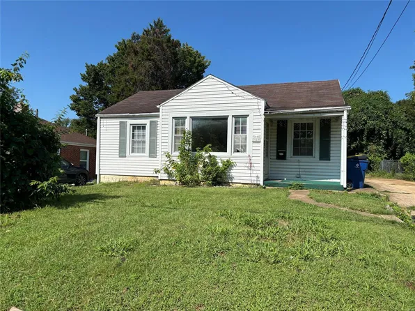 319 Holly Dr, Festus, MO 63028