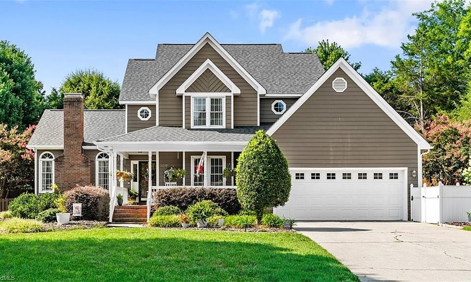 1st image of 1210 Suncrest Dr