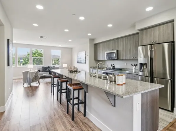 5679 Melodia Cir, Dublin, CA 94568