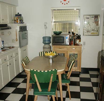 vintage 1950s kitchen