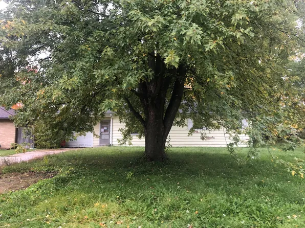 4166 Pineport St, Bridgeport, MI 48722