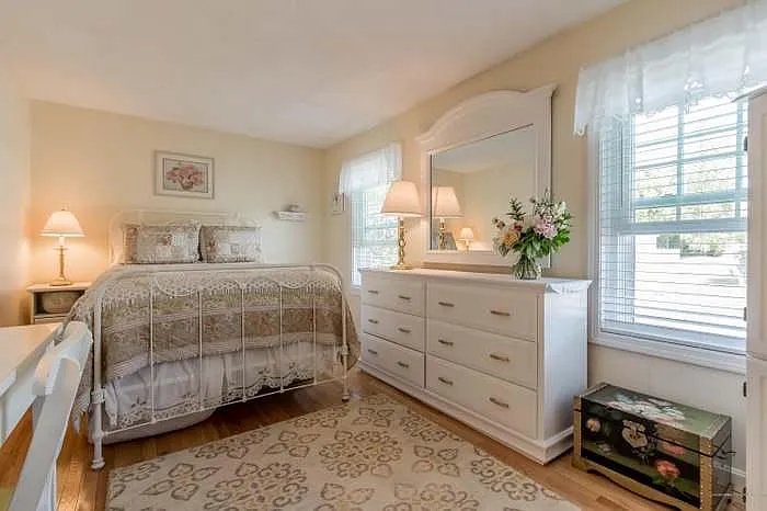 45 Racine Ave — Photo 12