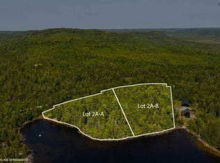 2 Paces Lake Dr #B, Halifax, NS B0J 2L0