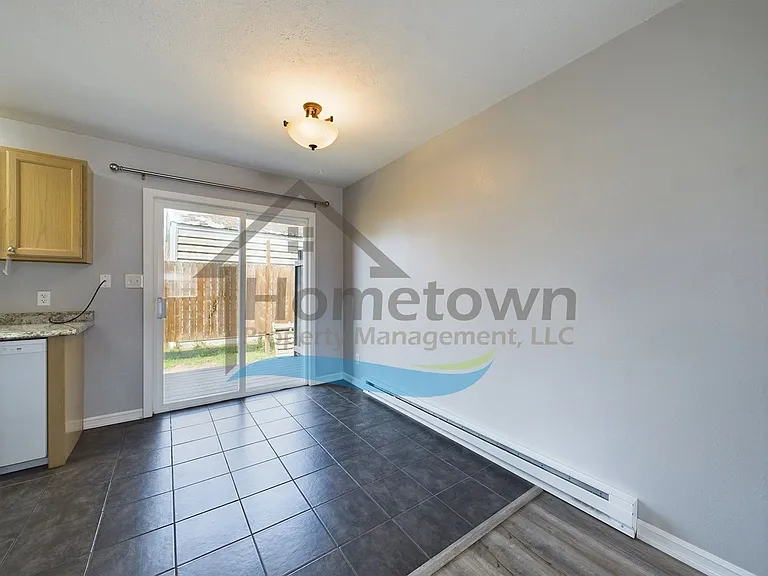 301 W 2nd Ave — Photo 39