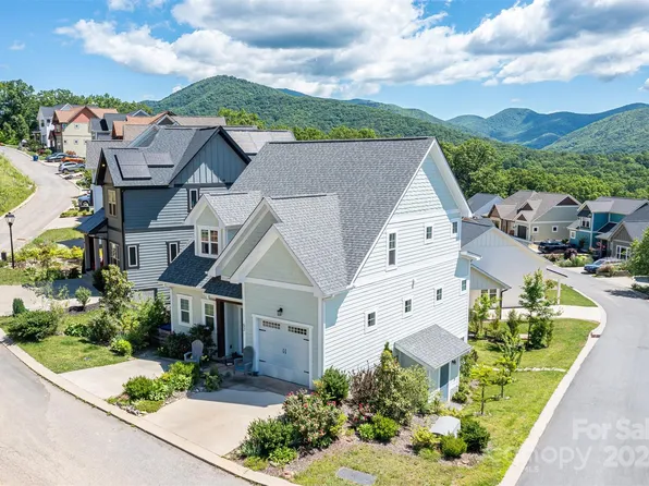52 Tudor Way, Black Mountain, NC 28711