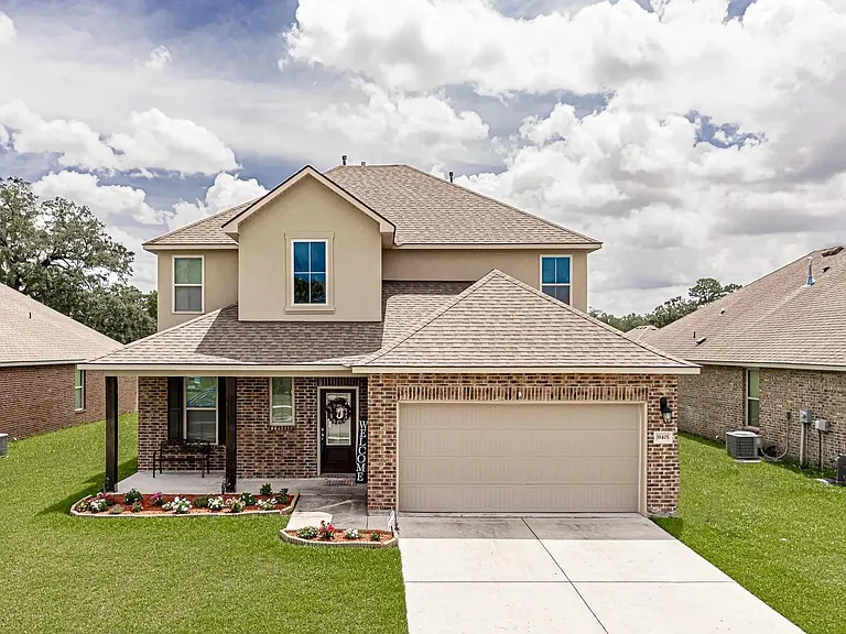 39405 Legacy Lake Dr — Photo 2