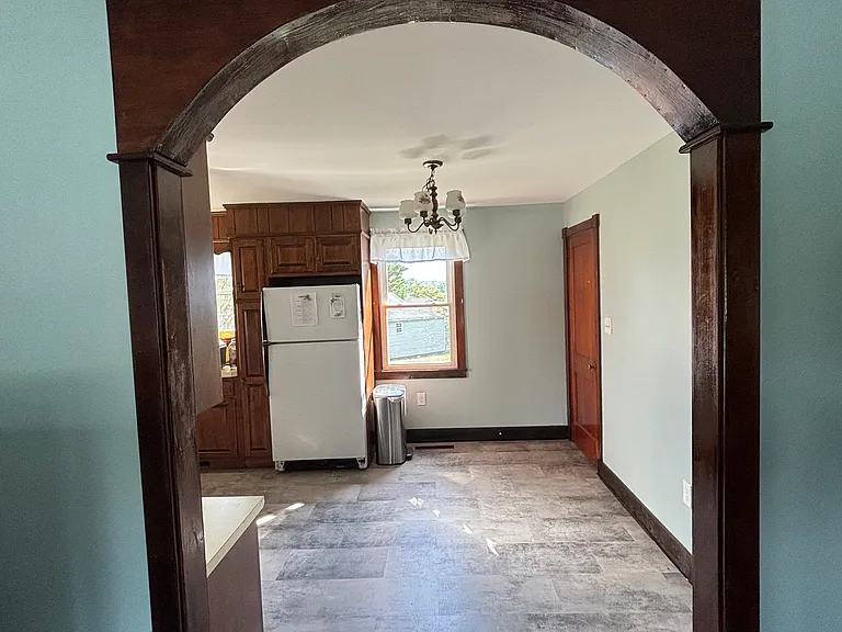 108 Pearl St — Photo 10