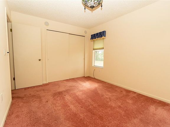 5th image of 26229 Newcombe Cir