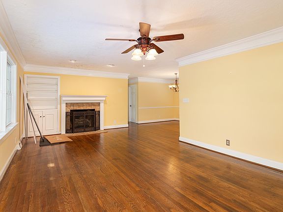 5th image of 104 Canyon Dr
