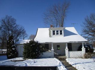 301 Troy Ave, Troy, IL 62294