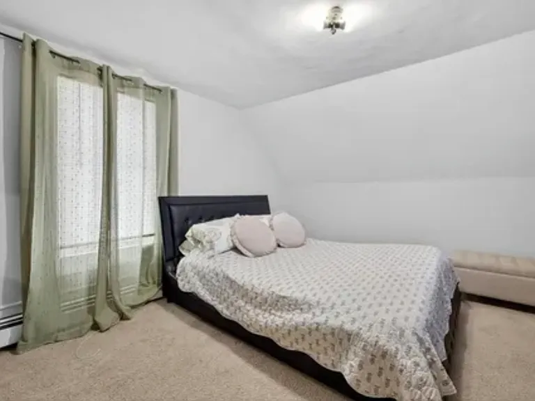 227 Riverbend St #227 — Photo 6