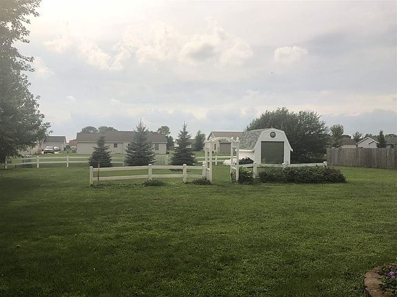 5th image of 65721 Harwood Dr
