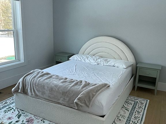5th image of 142 Honeyman Ave #1