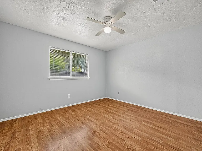 1606 Westfork Dr — Photo 27