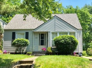 1593 Sunset Ave, Akron, OH 44301