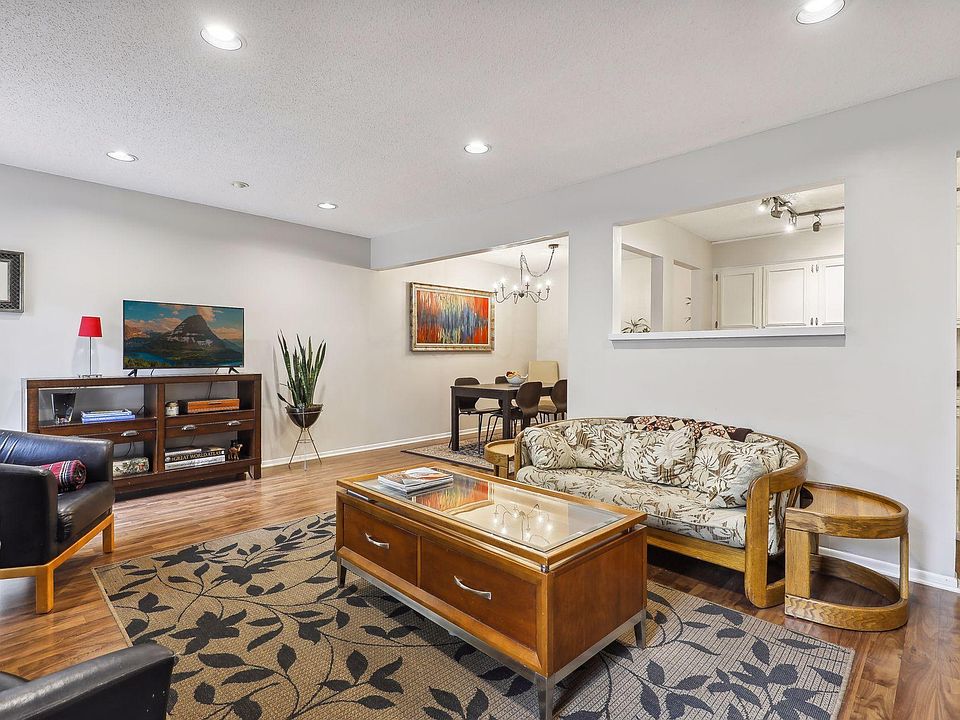 1st image of 1152 Trailwood S