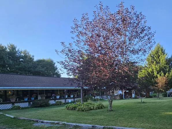 2191 Plum Run Rd, Mannington, WV 26582