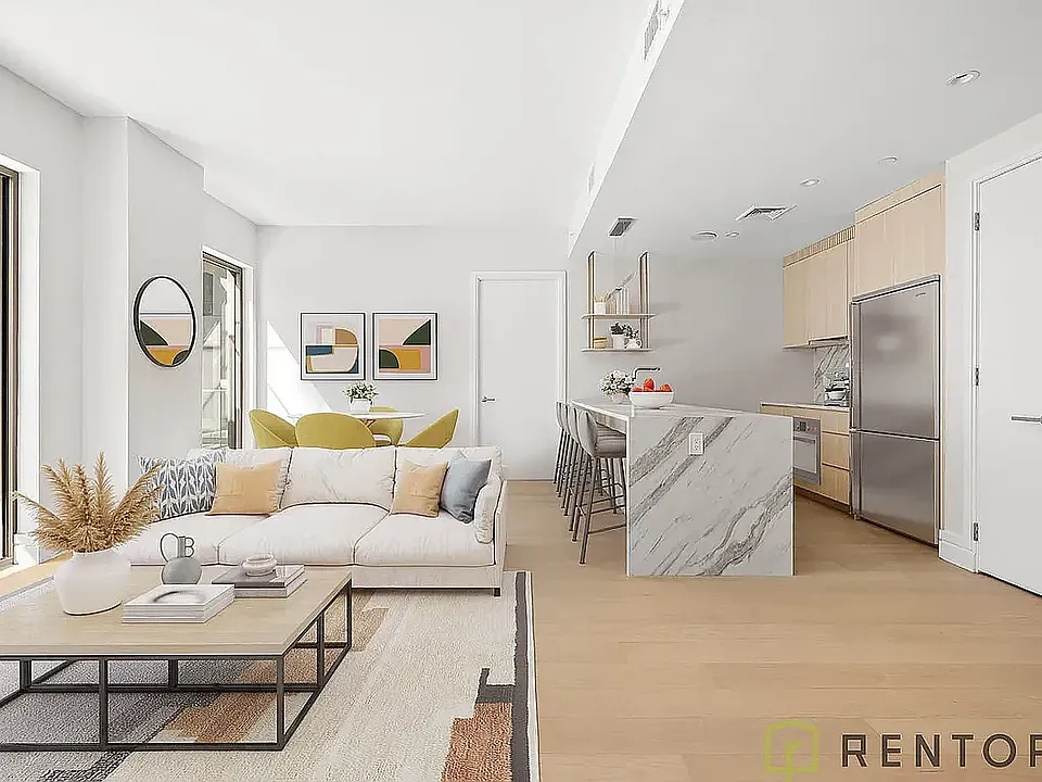 960 Franklin Ave #276